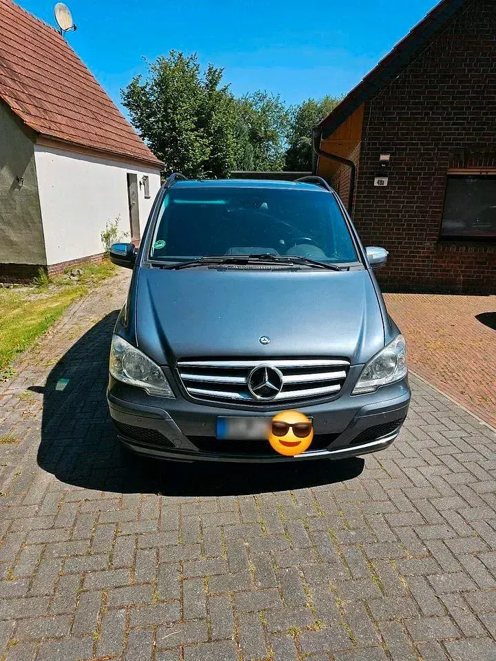 Gebraucht Mercedes Viano 224 PS (164 kW) 2011 Silber Van / Kleinbus