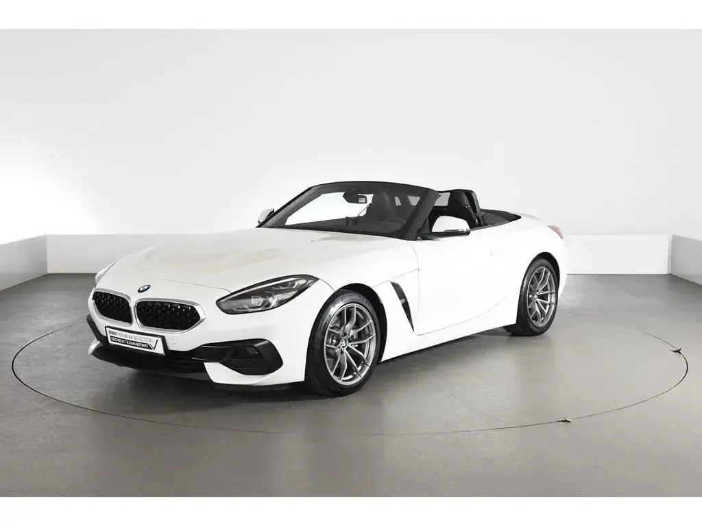 Gebraucht BMW Z4 Advantage 197 PS (144 kW) 2022 Weiss Cabrio