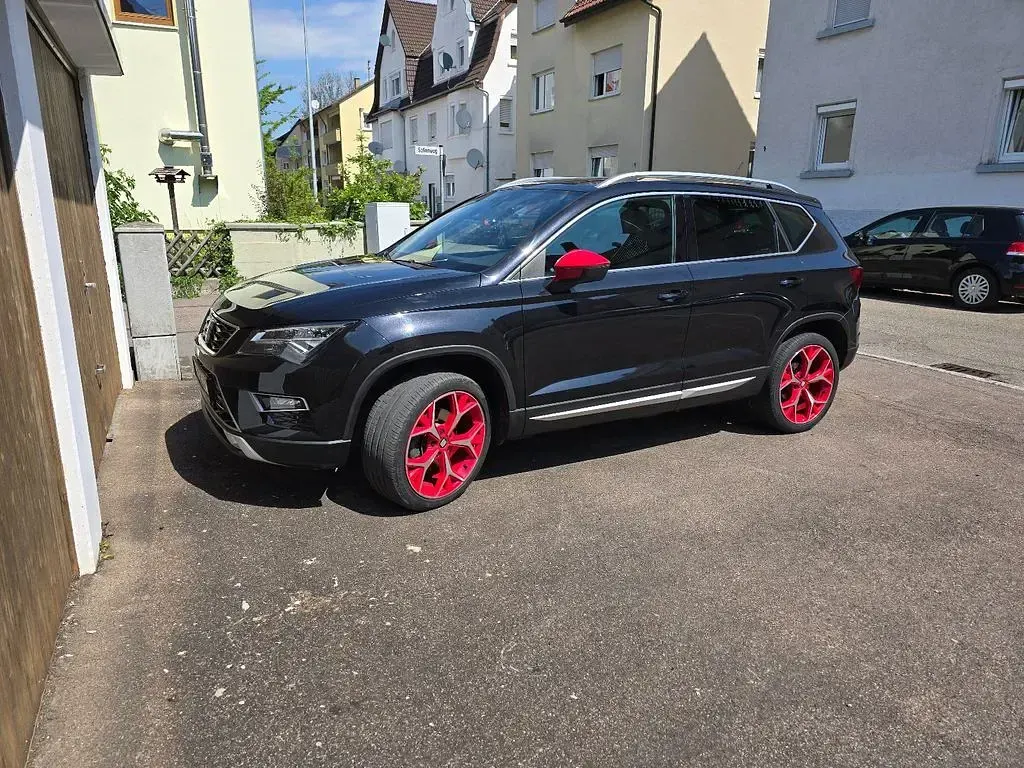 Usata Seat Ateca 4Drive 190 CV (139 kW) 2017 Nero SUV