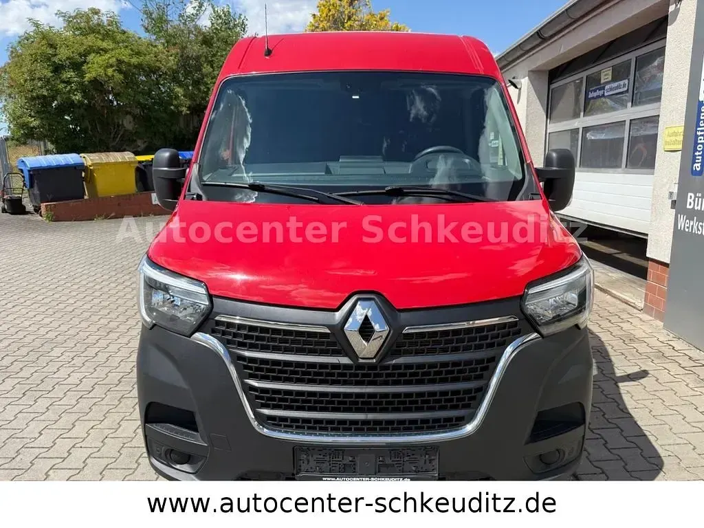 Gebraucht Renault Master 150 PS (110 kW) 2021 Rot Van / Kleinbus