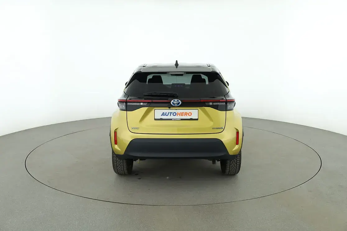 Gebraucht Toyota Yaris Cross Team 2021 Gelb SUV