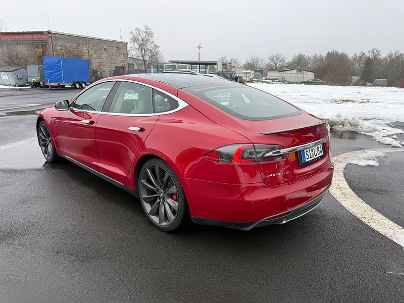 Gebraucht Tesla Model S 344 kW (469 PS) 2015 Rot Kleinwagen