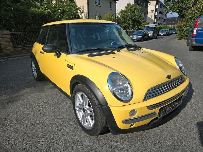Gebraucht Mini ONE 90 PS (66 kW) 2004 Gelb Kleinwagen
