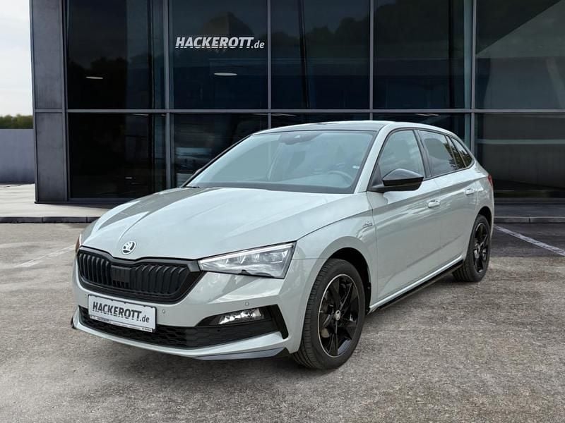 Grau Gebraucht 2022 Skoda Scala Monte Carlo Kleinwagen | 19.650 € (Guter Preis) - Bild 1/4