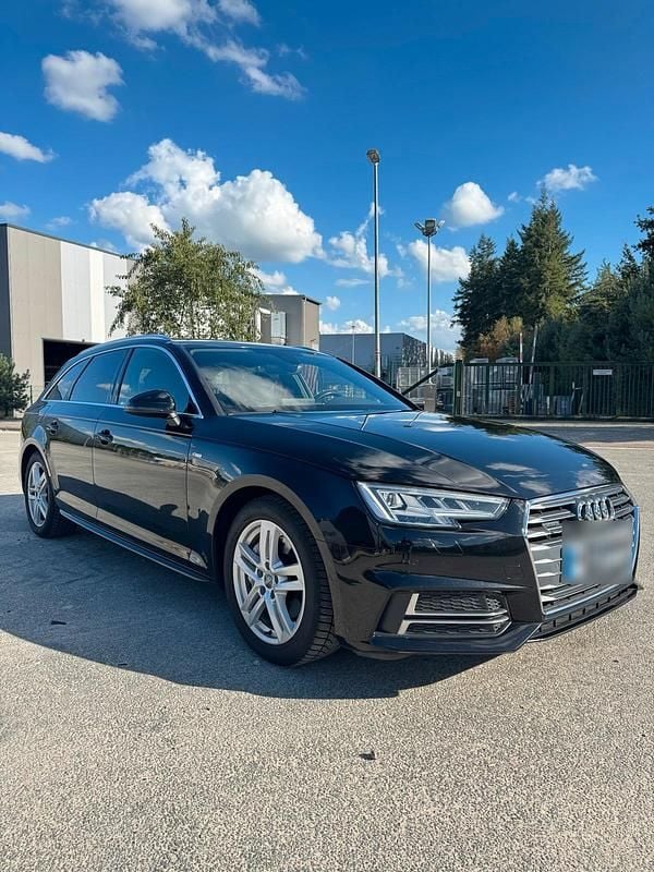 Schwarz Gebraucht 2018 Audi A4 S-Line Kombi | 13.999 € (Superpreis) - Bild 1/4