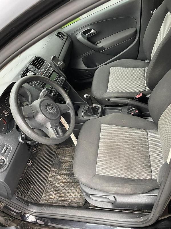 Gebraucht VW Polo 90 PS (66 kW) 2010 Schwarz Kleinwagen