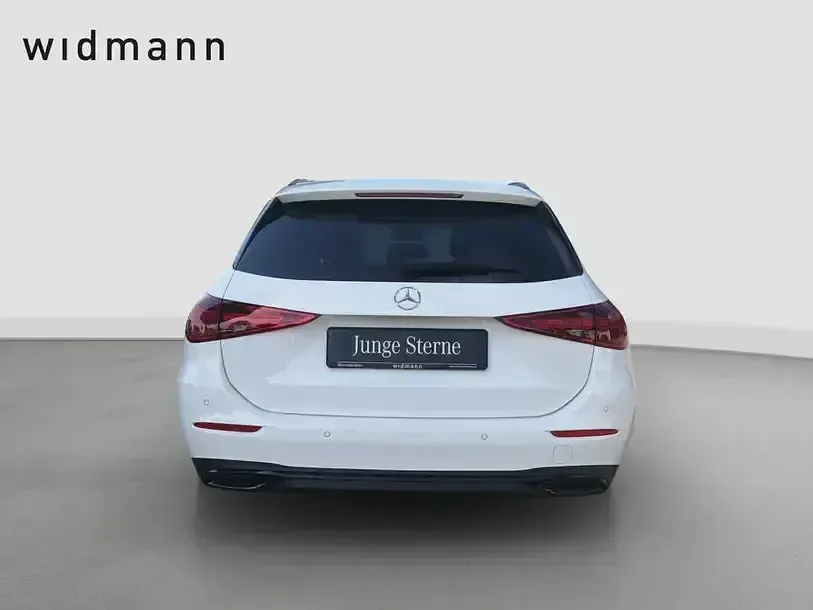 Gebraucht Mercedes C220 Avantgarde 200 PS (147 kW) 2023 Polarweiss uni Kombi