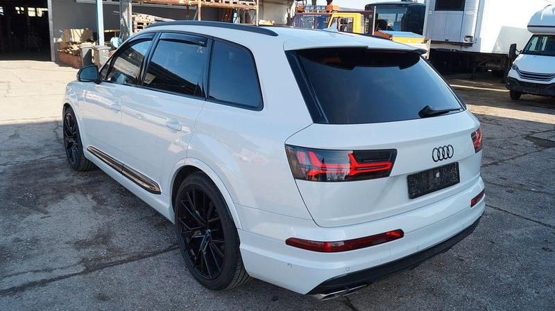Gebraucht Audi SQ7 Sport 435 PS (319 kW) 2017 Weiß SUV