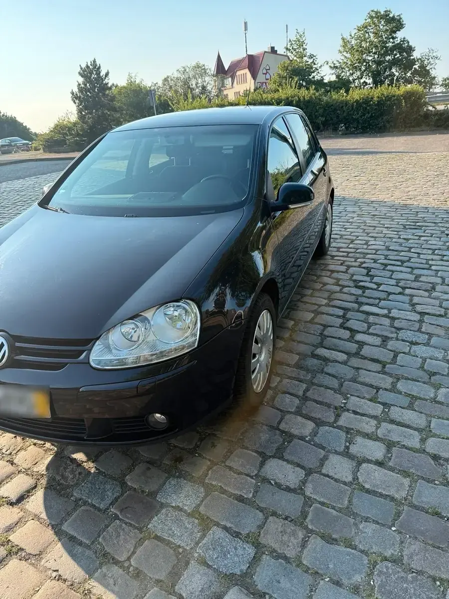 Gebraucht VW Golf IV 80 PS (58 kW) 2005 Schwarz Limousine