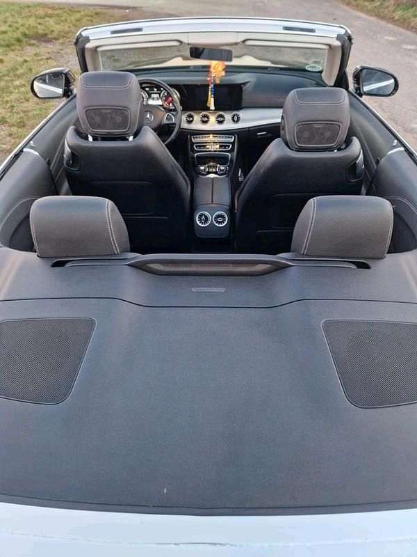 Gebraucht Mercedes E220 194 PS (142 kW) 2017 Schwarz Cabrio