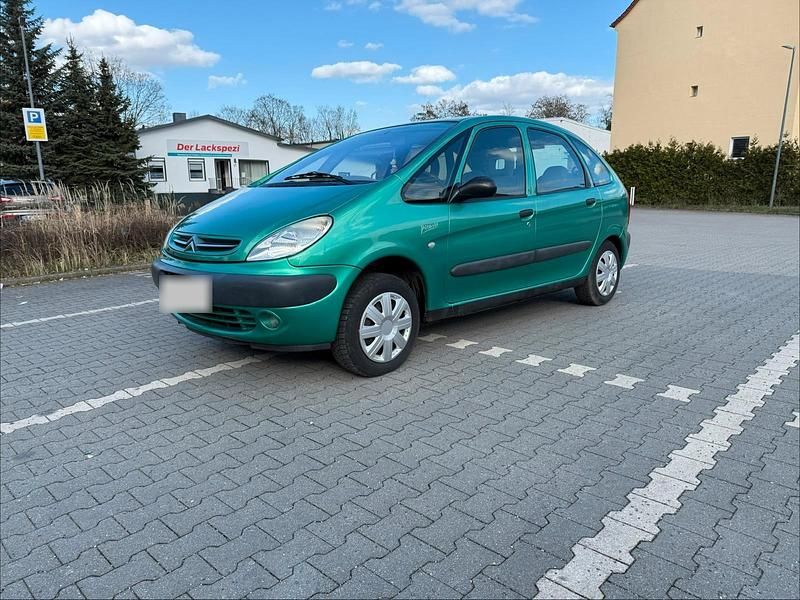 Gebraucht Citroën Xsara 95 PS (69 kW) 2001 Gelb Kombi