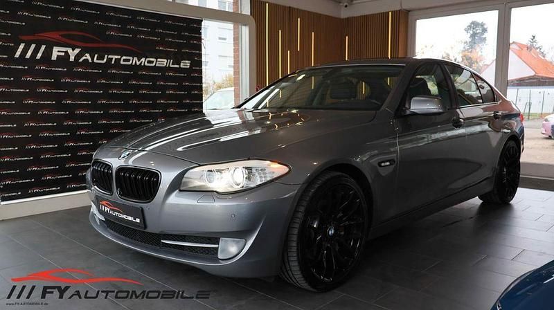 Grau Gebraucht 2011 BMW 535 Performance Limousine | 14.990 € (Superpreis) - Bild 1/4