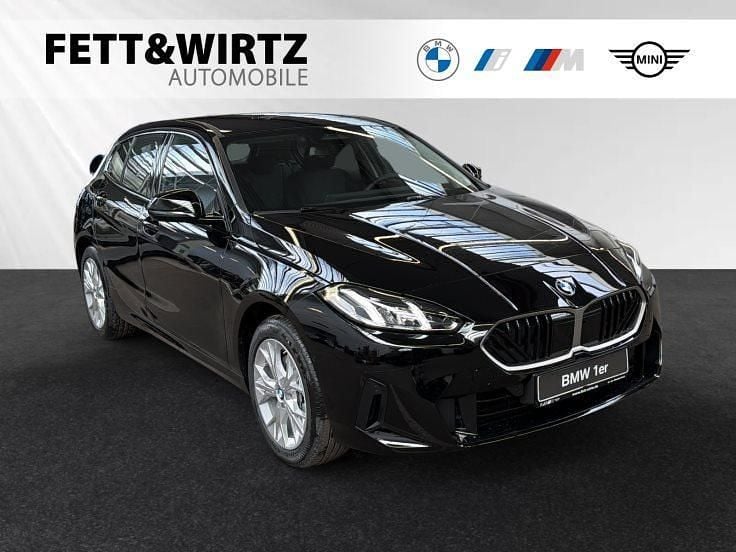 Neu BMW 116 122 PS (89 kW) 2026 Schwarz Kleinwagen