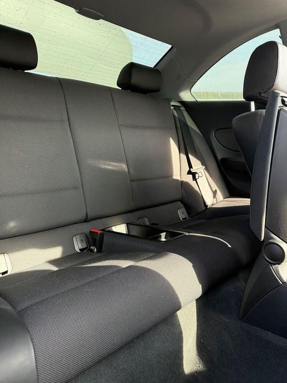 Gebraucht BMW 125 218 PS (160 kW) 2009 Silber Kleinwagen