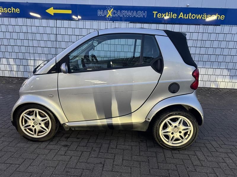 Gebraucht Smart ForTwo Cabrio 61 PS (44 kW) 2003 Silber Cabrio