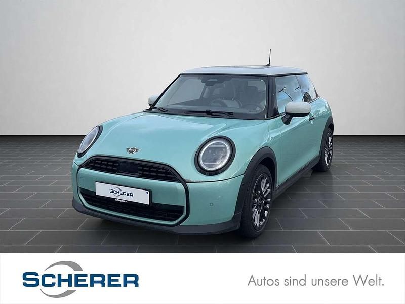 Gebraucht Mini Cooper Coupé Classic 156 PS (114 kW) 2024 Ocean wave green Coupé
