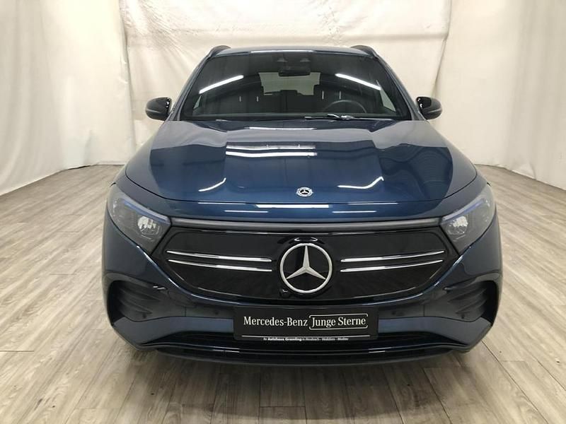 Gebraucht Mercedes EQA250 AMG 139 kW (190 PS) 2021 Blau SUV