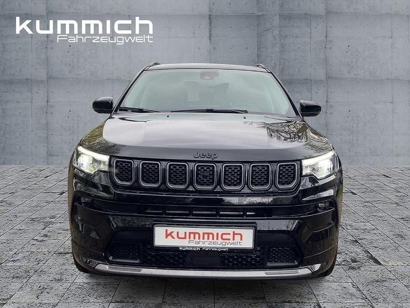 Gebraucht Jeep Compass 131 PS (96 kW) 2024 Schwarz SUV