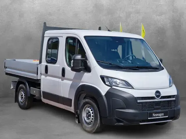 Neu Opel Movano 140 PS (102 kW) 2026 Casablanca weiß Van