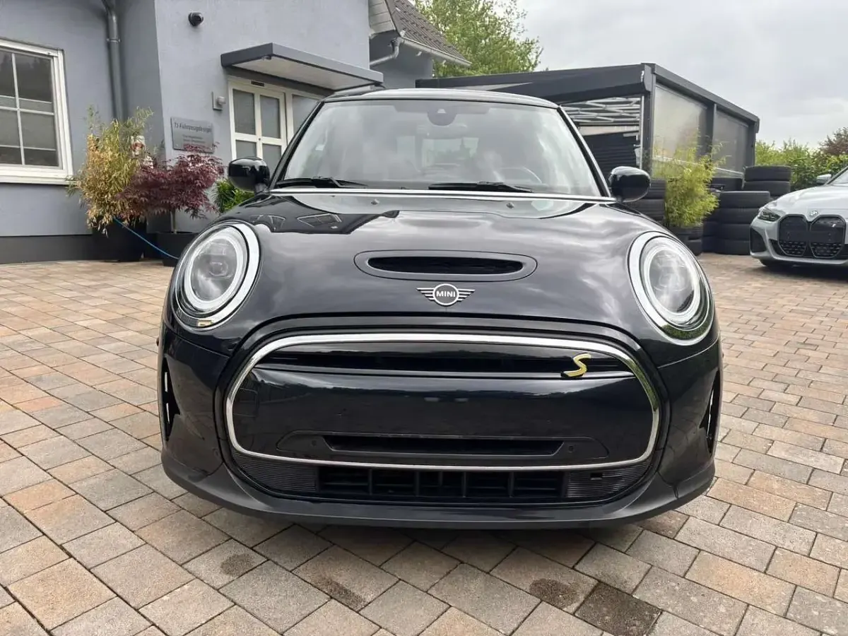 Occasion Mini Cooper SE 135 kW (184 ch) 2023 Noir Citadine