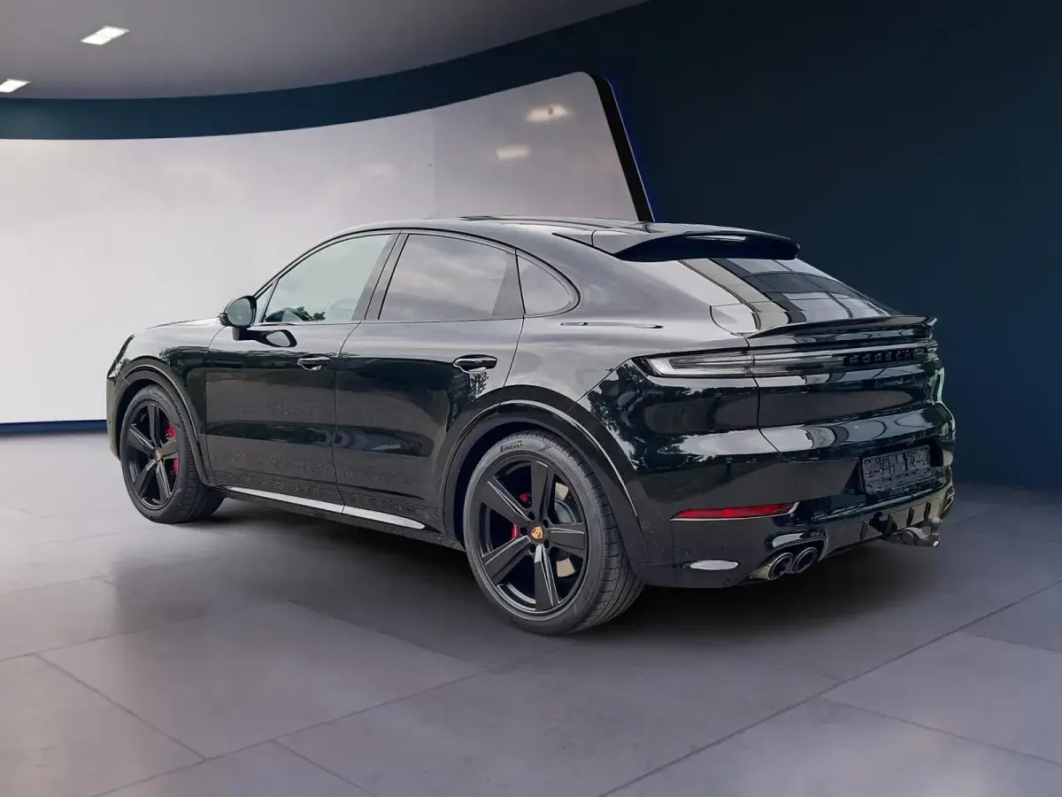 Gebraucht Porsche Cayenne GTS 500 PS (367 kW) 2026 Chromitschwarz metallic SUV