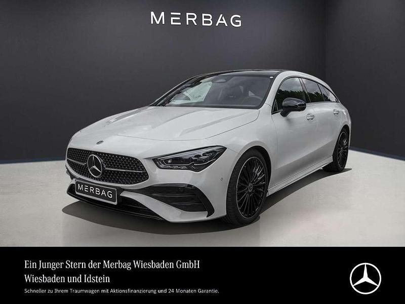 Polarweiß Gebraucht 2024 Mercedes CLA200 AMG Line Premium Kombi | 39.790 € - Bild 1/4