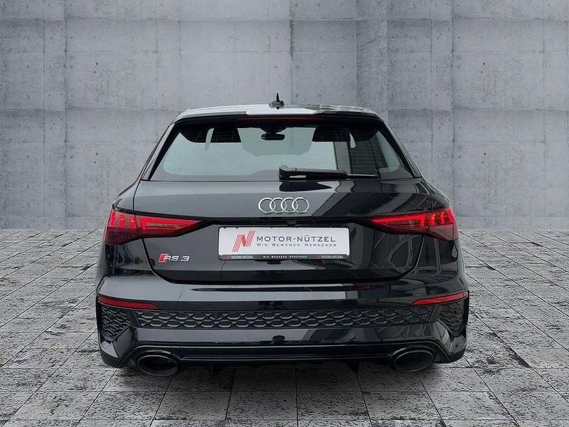 Gebraucht Audi RS3 Sport 400 PS (294 kW) 2024 Schwarz Limousine