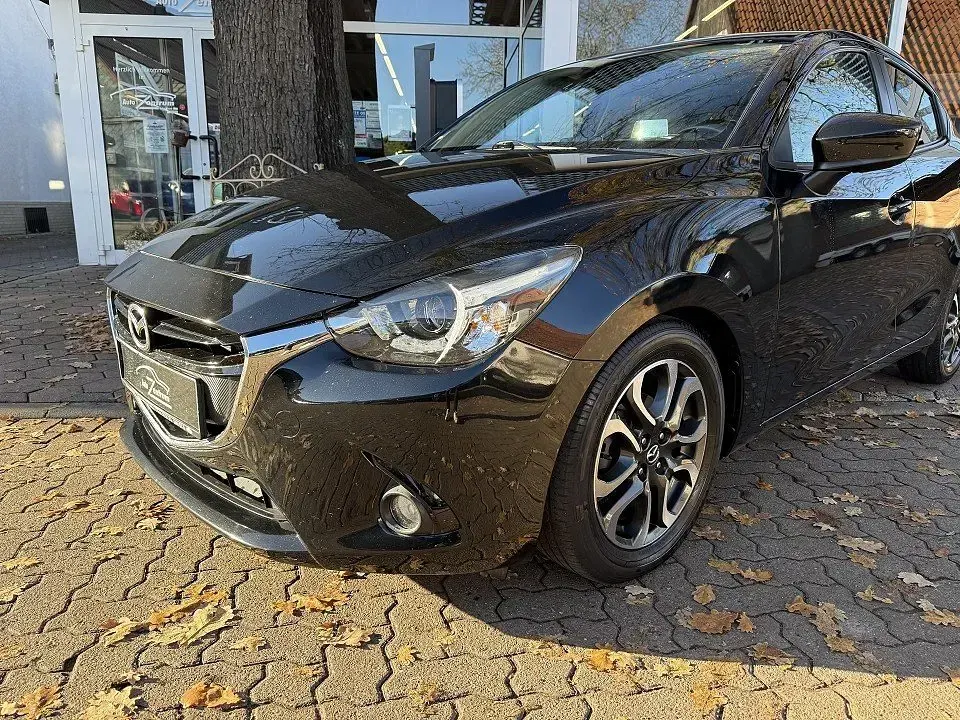Gebraucht Mazda 2 Edition 90 PS (66 kW) 2015 Schwarz Kleinwagen