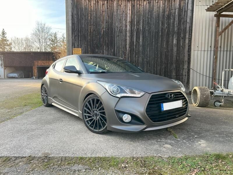 Grau Gebraucht 2013 Hyundai Veloster Turbo Kleinwagen | 10.500 € (Etwas zu teuer) - Bild 1/4