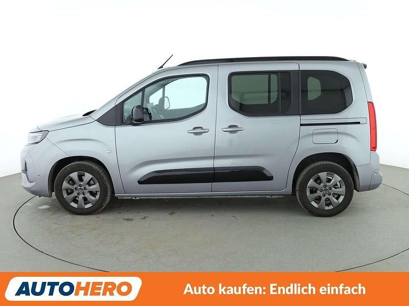 Gebraucht Opel Combo Life 131 PS (96 kW) 2024 Grau Van / Kleinbus