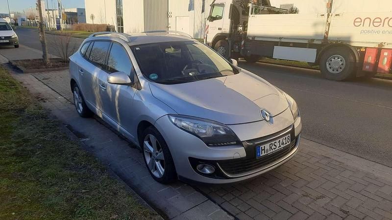 Usata Renault Mégane GrandTour Expression 110 CV (80 kW) 2012 Argento Station wagon
