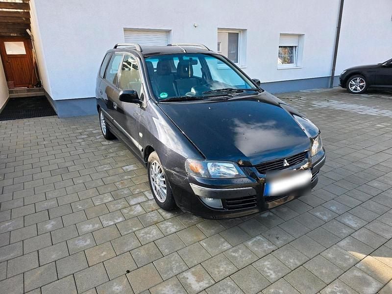 Gebraucht Mitsubishi Space Star 112 PS (82 kW) 2004 Schwarz Van / Kleinbus