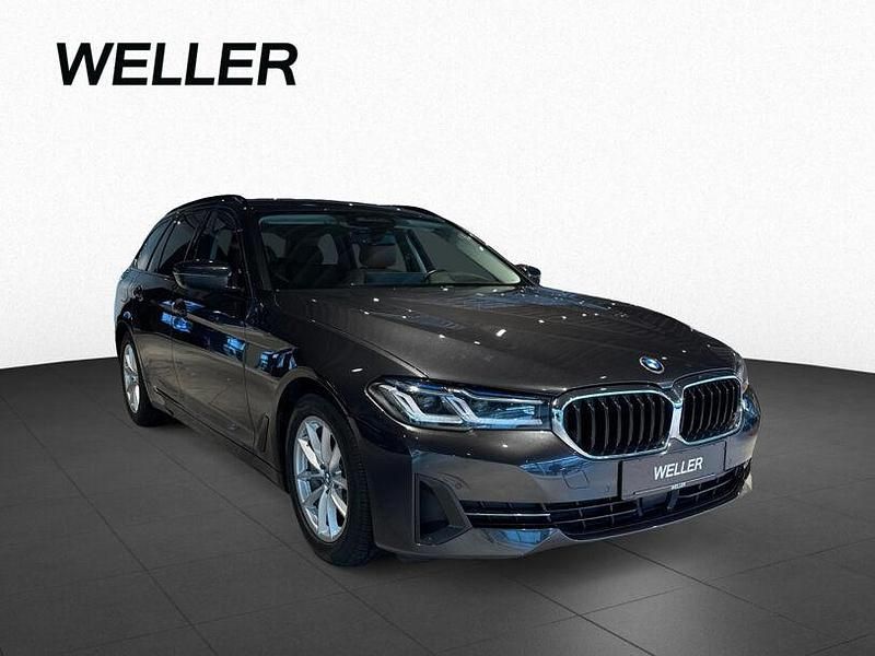 Gebraucht BMW 540 Shadowline 340 PS (250 kW) 2021 Grau Kombi
