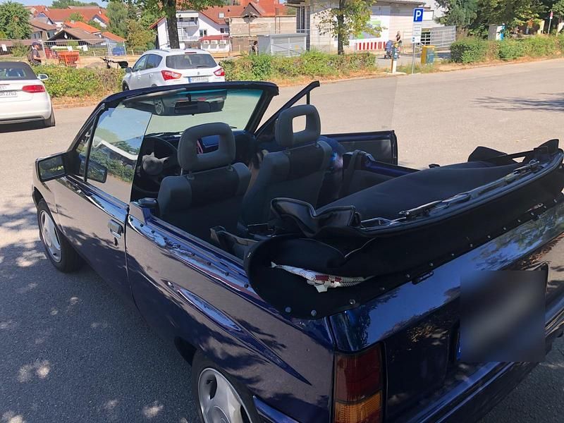 Gebraucht 1984 Opel Corsa Cabrio | 6.500 € - Bild 1/4