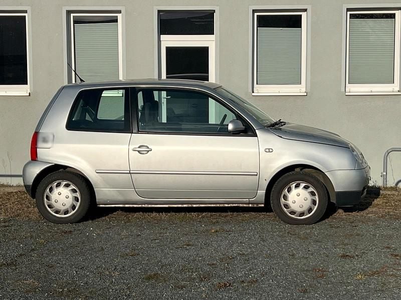 Gebraucht VW Lupo 50 PS (36 kW) 2003 Silber Kleinwagen