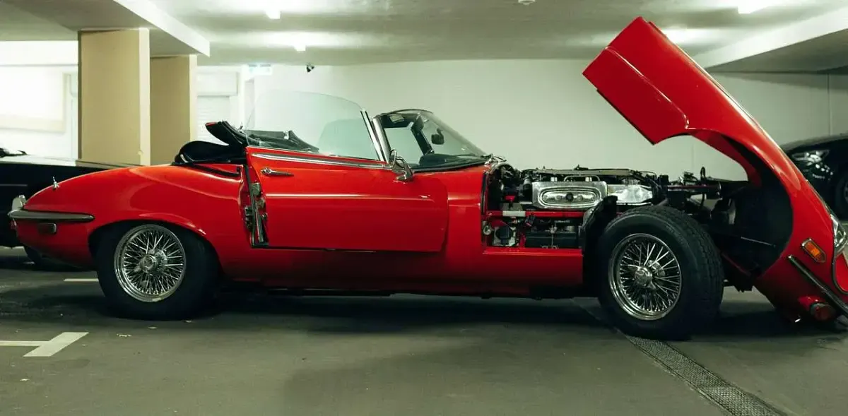 Gebraucht Jaguar E-Type 268 PS (197 kW) 1973 Rot Cabrio