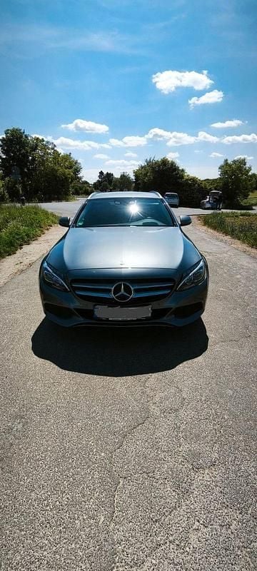 Grau Gebraucht 2017 Mercedes C220 Avantgarde Kombi | 16.200 € (Guter Preis) - Bild 1/4