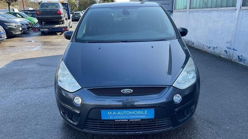 Gebraucht Ford S-MAX Trend 116 PS (85 kW) 2008 Grau Van / Kleinbus