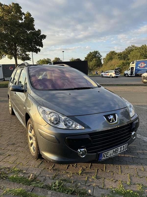 Grau Gebraucht 2005 Peugeot 307 Kombi | 3.300 € (Fairer Preis) - Bild 1/4