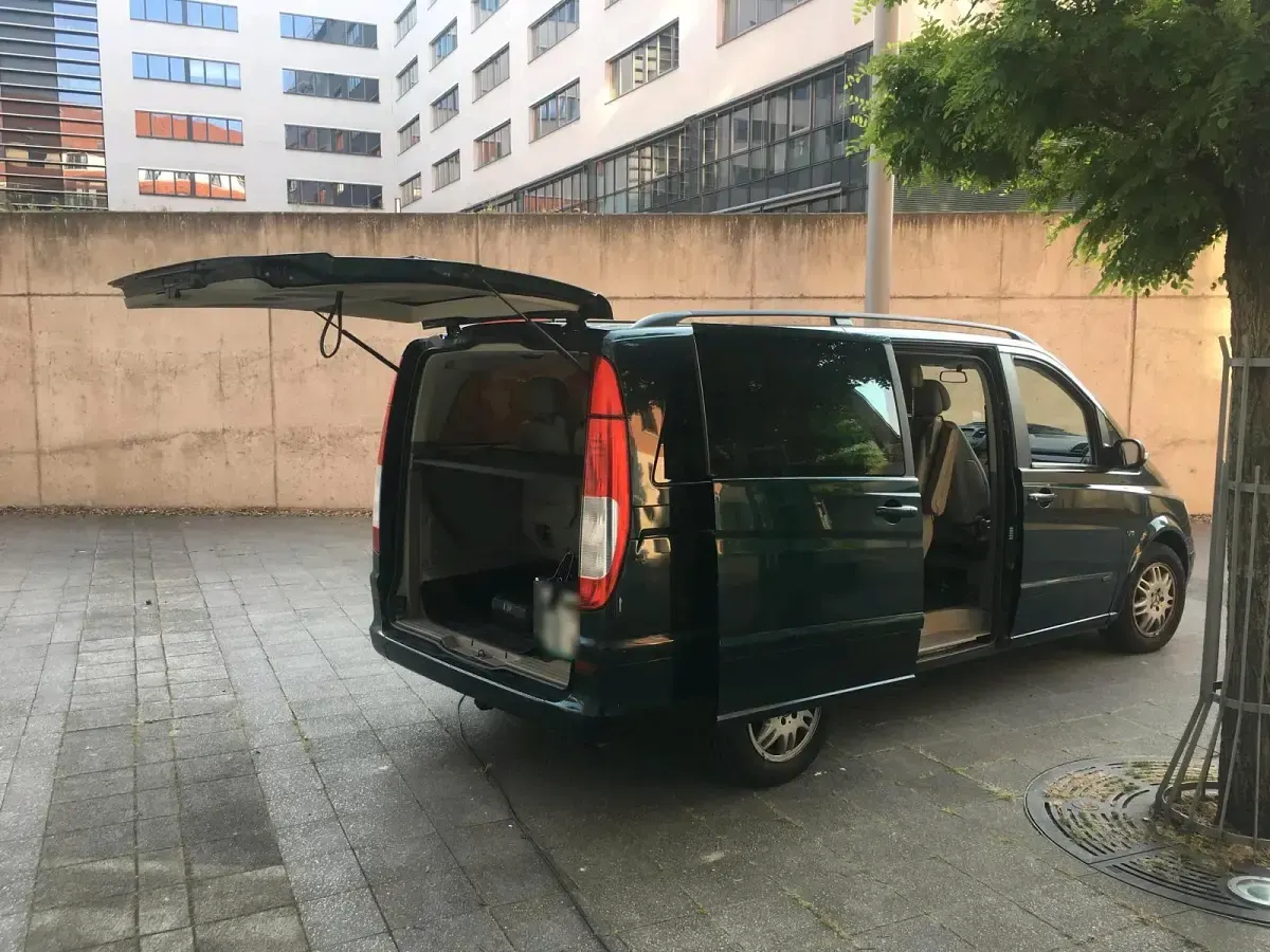 Gebraucht Mercedes Viano 150 PS (110 kW) 2004 Grün Van / Kleinbus