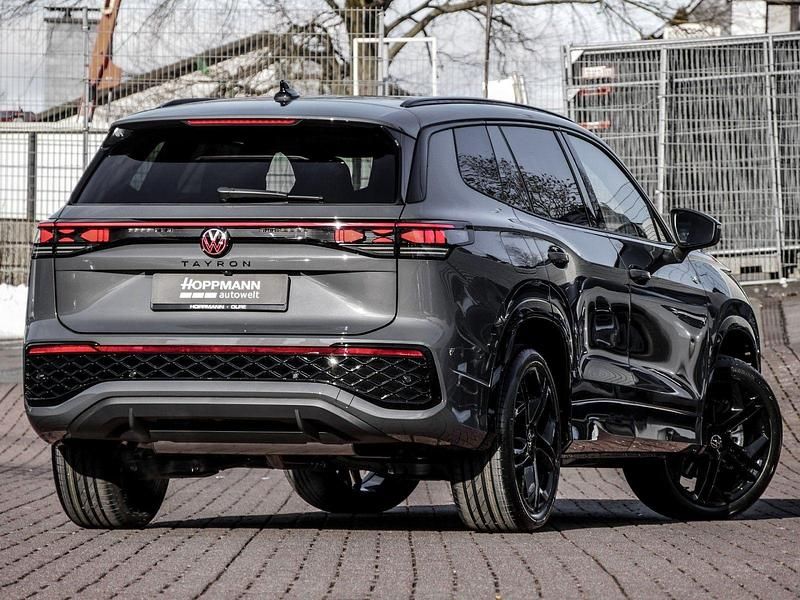 Neu VW Tayron R-line 272 PS (200 kW) 2026 Delfingrau metallic SUV