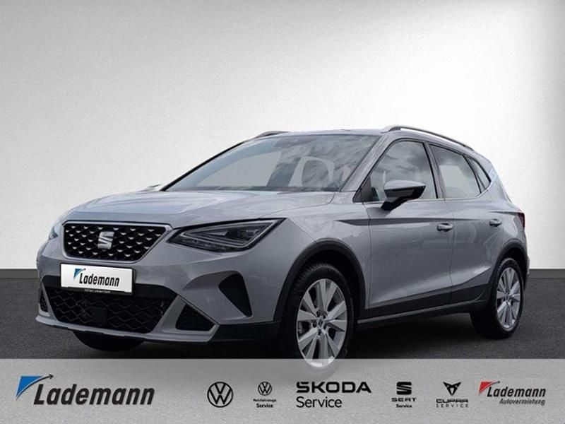 Urban" silber Gebraucht 2022 Seat Arona Xperience SUV | 19.729 € (Fairer Preis) - Bild 1/4