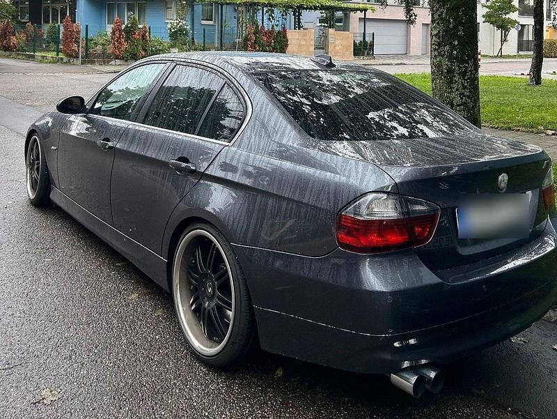Gebraucht BMW 330 M Performance 258 PS (189 kW) 2005 Grau Limousine