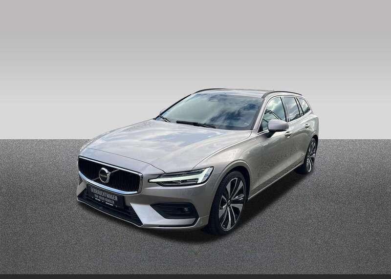 Gebraucht Volvo V60 Core 163 PS (119 kW) 2023 Bright dusk / metallic Kombi