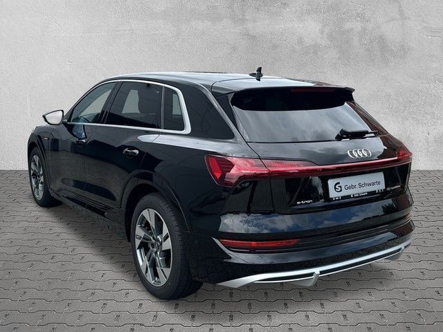 Gebraucht Audi e-tron S-Line 230 kW (313 PS) 2022 Schwarz SUV