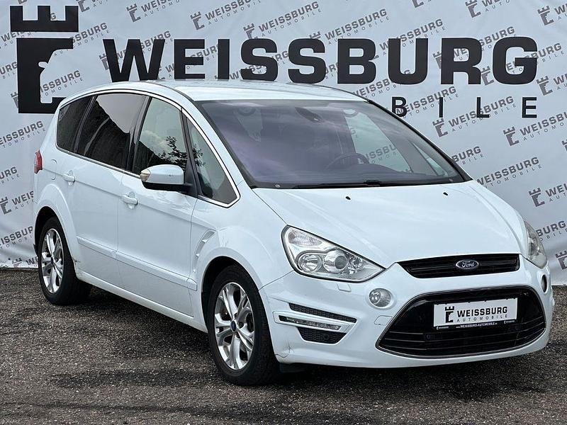 Weiß Gebraucht 2013 Ford S-MAX Titanium Van / Kleinbus | 5.780 € (Fairer Preis) - Bild 1/4
