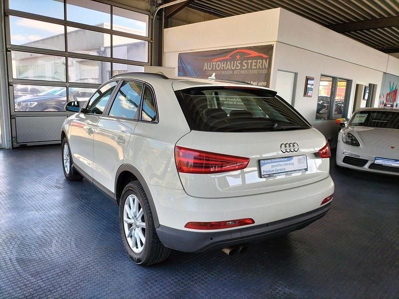 Gebraucht Audi Q3 Ambiente 140 PS (102 kW) 2013 Weiß SUV