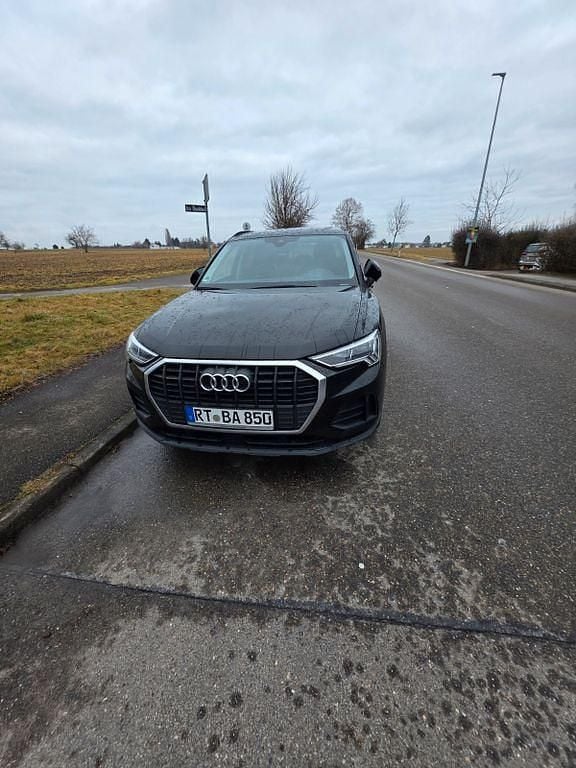 Gebraucht Audi Q3 150 PS (110 kW) 2019 Schwarz SUV