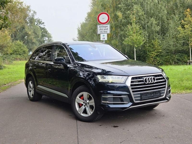 Blau Gebraucht 2016 Audi Q7 Ambiente SUV | 19.900 € (Superpreis) - Bild 1/4