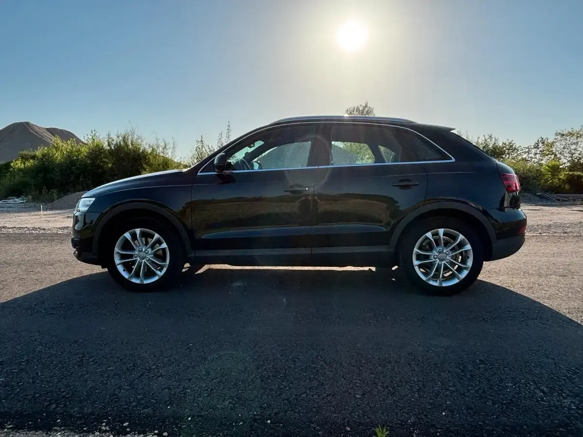 Gebraucht Audi Q3 180 PS (132 kW) 2013 Schwarz SUV